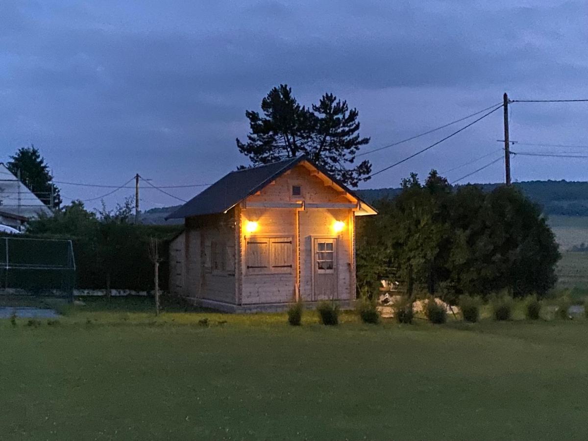 Chalet Des Coteaux Connigis Eksteriør bilde
